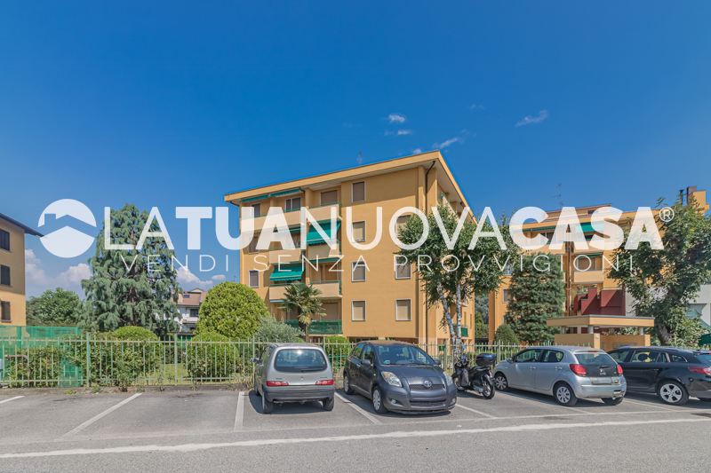Trilocale a Cornaredo - Rif. VECRN1075