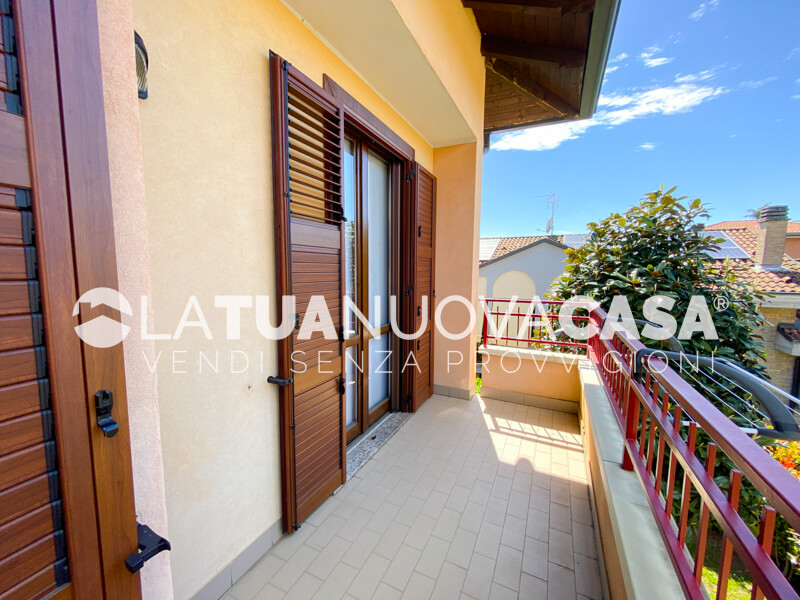 Villetta a schiera a Cornaredo - Rif. VECRN1073