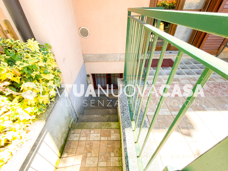 Villetta a schiera a Cornaredo - Rif. VECRN1073