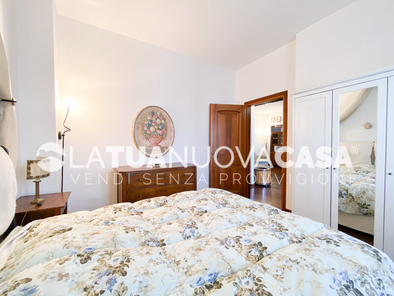 Porzione di villa bifamiliare a Bareggio - Rif. VEBRG1089