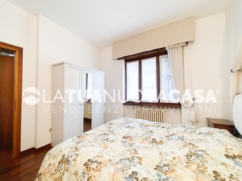 Porzione di villa bifamiliare a Bareggio - Rif. VEBRG1089