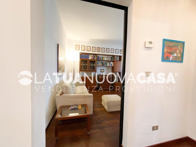 Porzione di villa bifamiliare a Bareggio - Rif. VEBRG1089