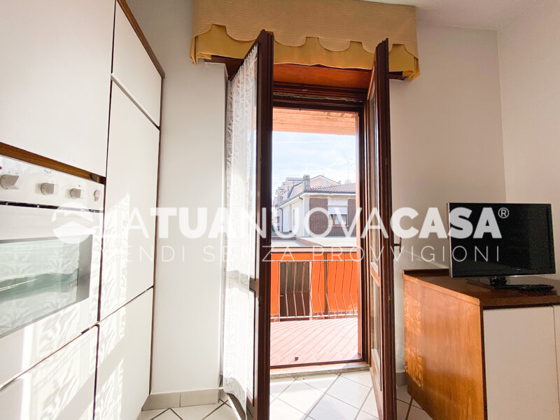 Porzione di villa bifamiliare a Bareggio - Rif. VEBRG1089
