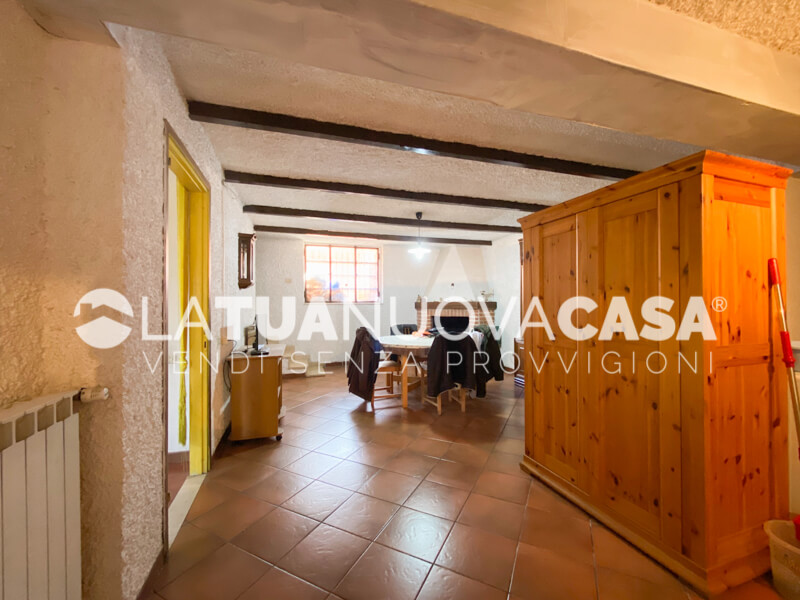 Porzione di villa bifamiliare a Bareggio - Rif. VEBRG1089