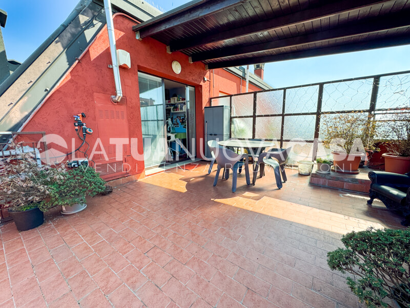Bilocale mansardato a Bareggio, con terrazza panoramica - Rif. VEBRG1095