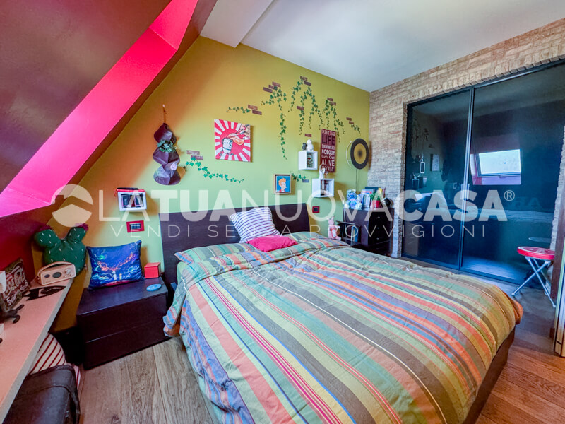 Bilocale mansardato a Bareggio, con terrazza panoramica - Rif. VEBRG1095