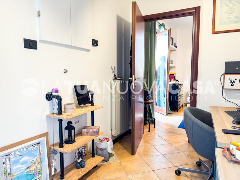 Trilocale su due livelli in affitto, a Bareggio - Rif. AFBRG1094