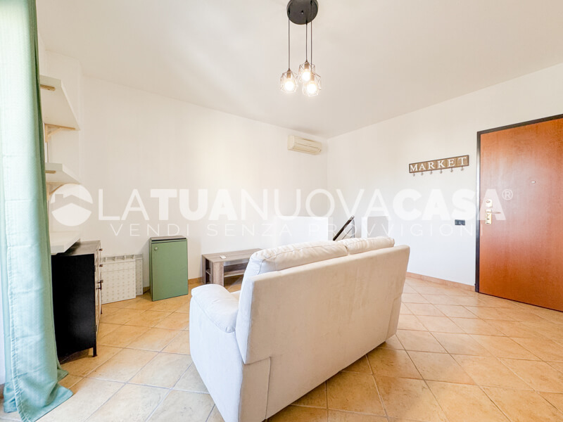 Trilocale su due livelli in affitto, a Bareggio - Rif. AFBRG1094