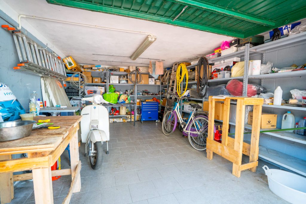 Villa unifamiliare su tre livelli, a Bareggio - Rif. VEBRG1104
