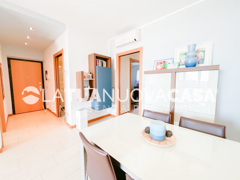 Appartamento in vendita a Bareggio, zona San Martino - Rif. VEBRG1067