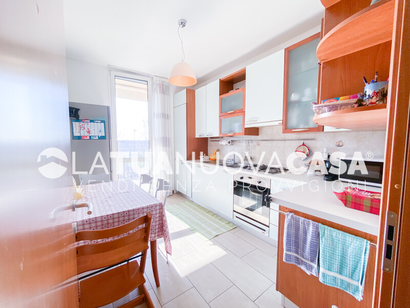 Appartamento in vendita a Bareggio, zona San Martino - Rif. VEBRG1067