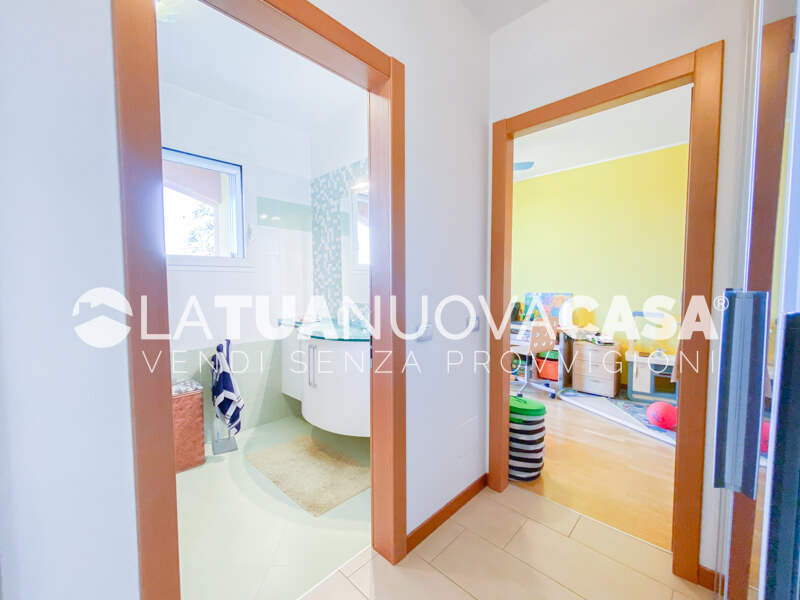 Appartamento in vendita a Bareggio, zona San Martino - Rif. VEBRG1067