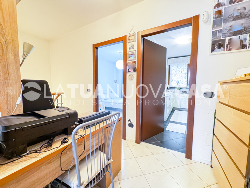 Trilocale duplex con terrazzo, cantina e box a Bareggio - Rif. VEBRG1107