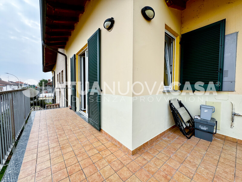 Trilocale soppalcato, con cantina e box doppio ad Arluno - Rif. VEARL1105