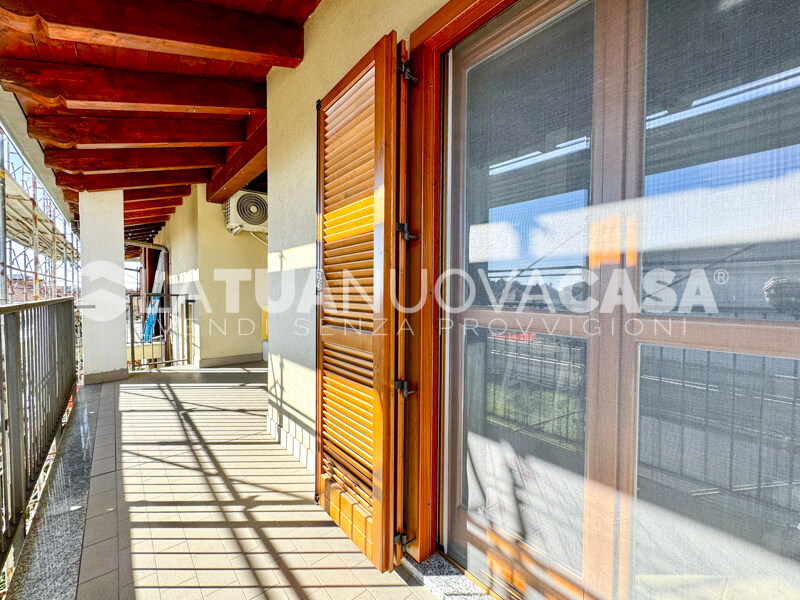 Bilocale con terrazzo, cantina e box doppio a Corbetta - Rif. VECRB1116