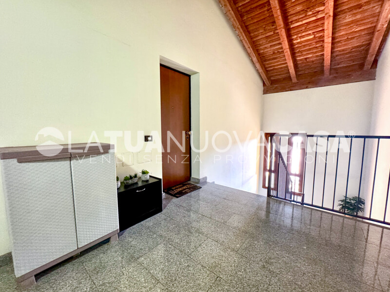 Bilocale con terrazzo, cantina e box doppio a Corbetta - Rif. VECRB1116
