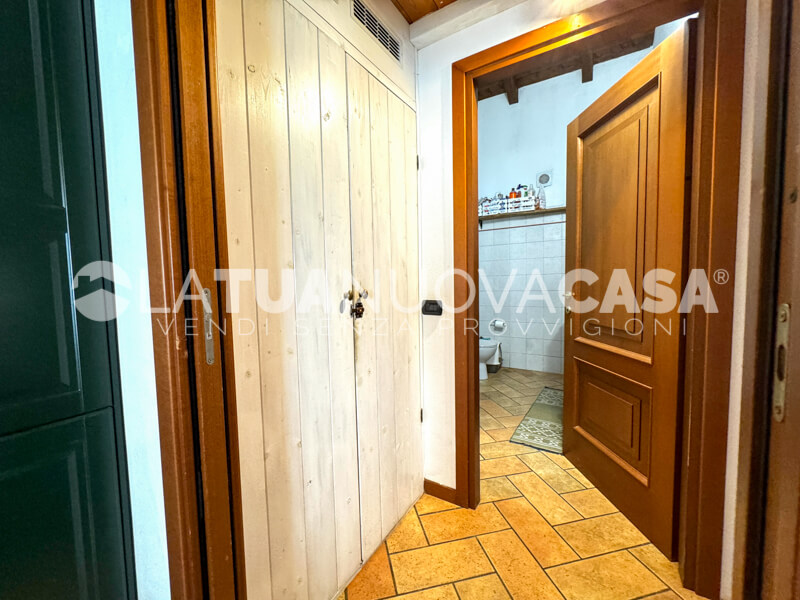 Bilocale in corte storica, con ampio soppalco a Cusago - Rif. VECSG1115