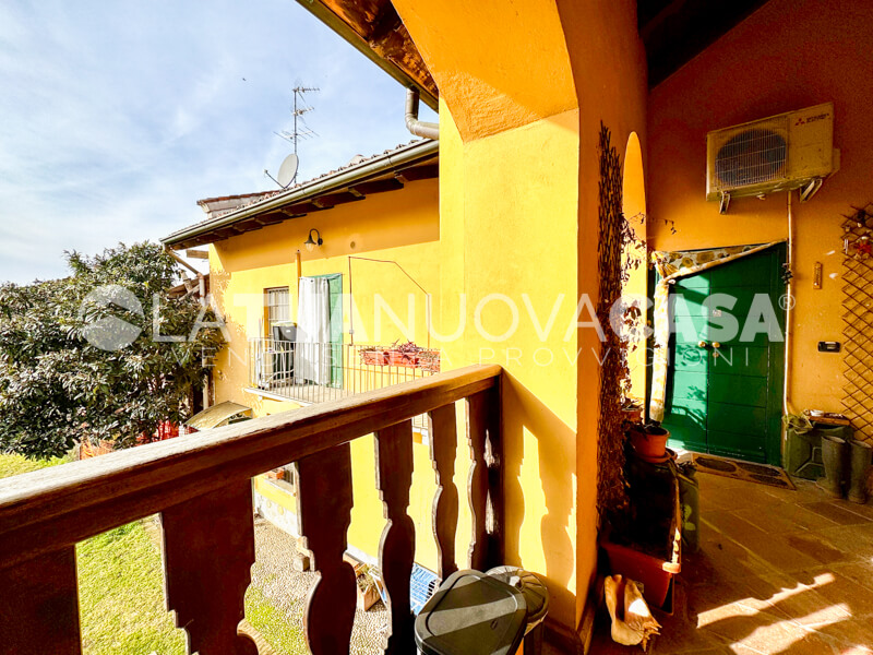 Bilocale in corte storica, con ampio soppalco a Cusago - Rif. VECSG1115