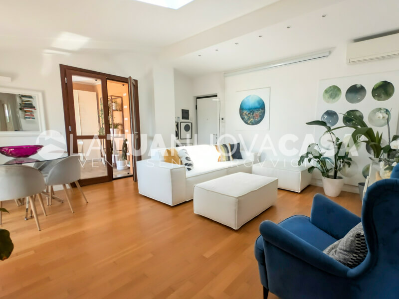 Attico con terrazzo, con box doppio, posto auto e cantina a Settimo Milanese - Rif. VESTT1125