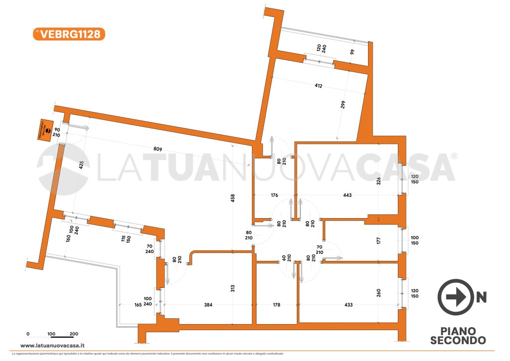 Appartamento in centro a Bareggio, ampio quadrilocale con cantina e box - Rif. VEBRG1128