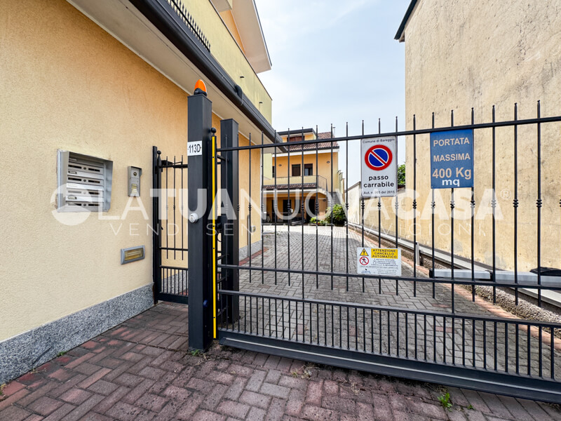Bilocale con giardino, con ingresso indipendente a Bareggio - Rif. VEBRG1120