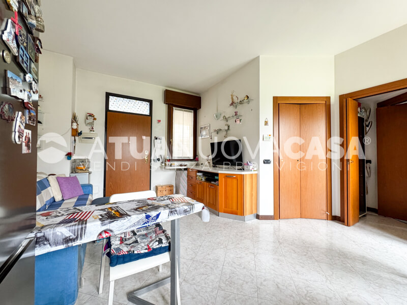 Bilocale con giardino, con ingresso indipendente a Bareggio - Rif. VEBRG1120