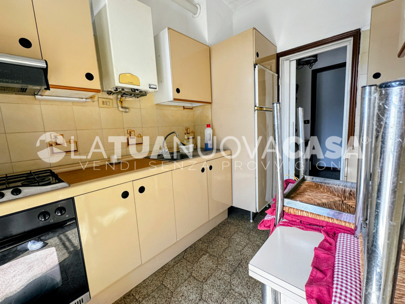 Appartamento in vendita a Binasco, quadrilocale con cantina e box. - Rif. VEBNS1134