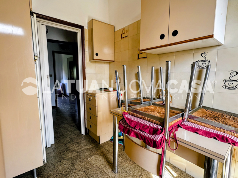 Appartamento in vendita a Binasco, quadrilocale con cantina e box. - Rif. VEBNS1134