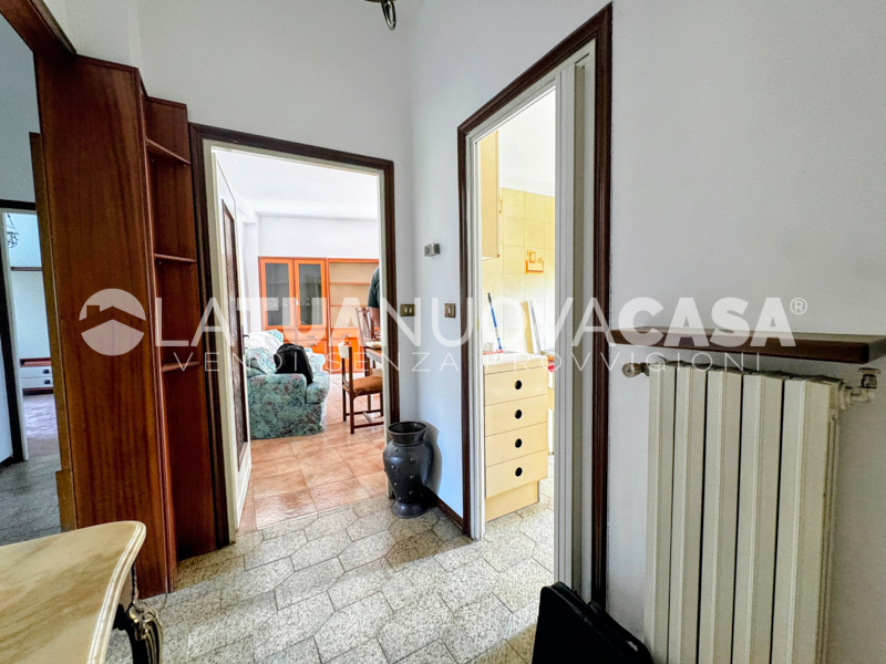 Appartamento in vendita a Binasco, quadrilocale con cantina e box. - Rif. VEBNS1134