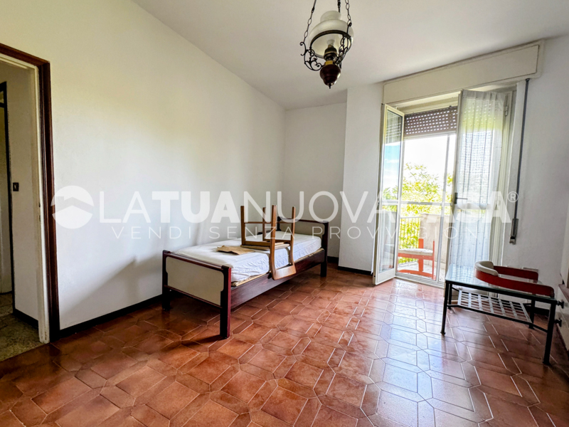 Appartamento in vendita a Binasco, quadrilocale con cantina e box. - Rif. VEBNS1134