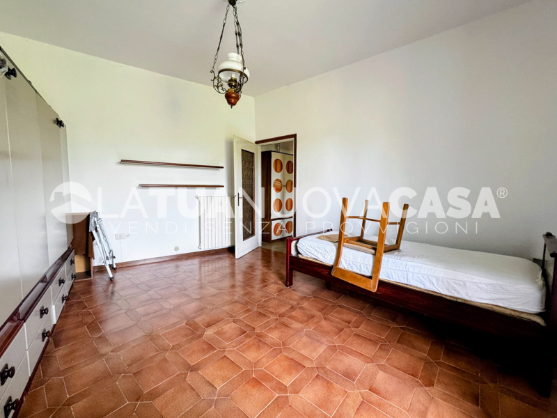 Appartamento in vendita a Binasco, quadrilocale con cantina e box. - Rif. VEBNS1134