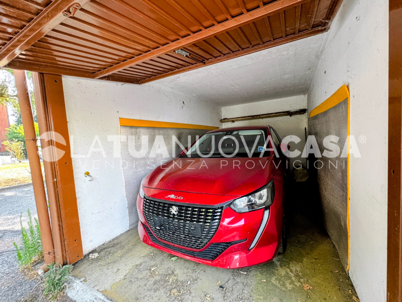 Appartamento in vendita a Binasco, quadrilocale con cantina e box. - Rif. VEBNS1134
