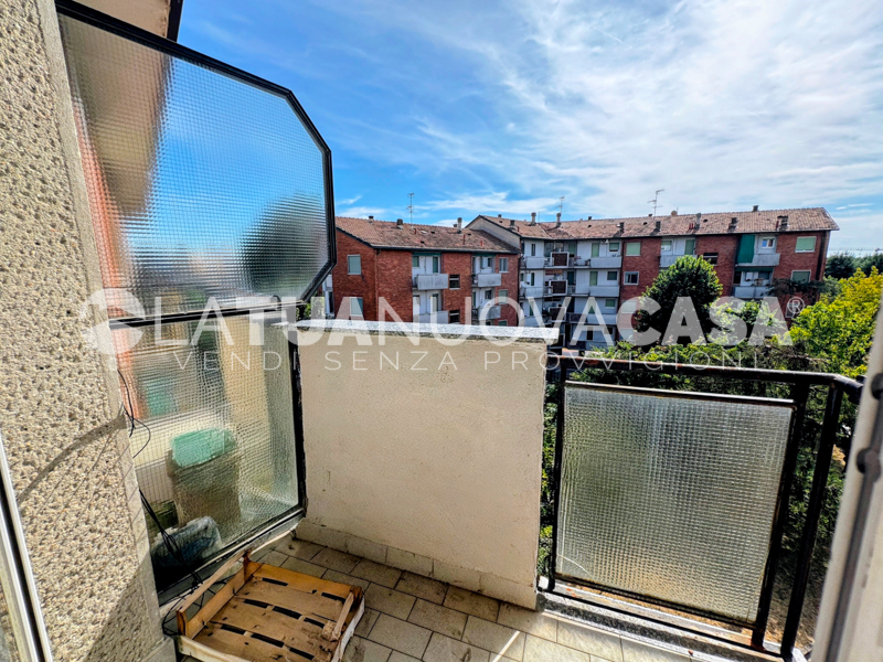 Appartamento in vendita a Binasco, quadrilocale con cantina e box. - Rif. VEBNS1134